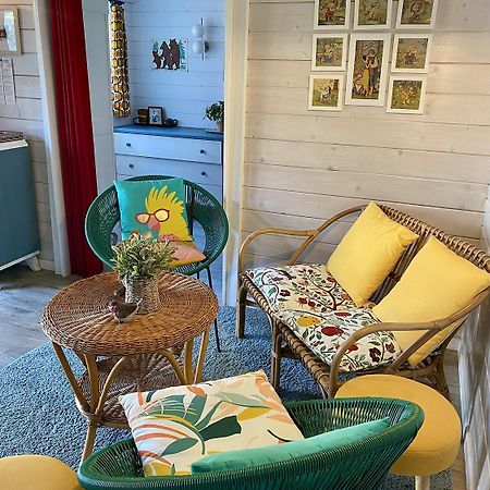 Le Cabanon De Chessy Bed & Breakfast ภายนอก รูปภาพ